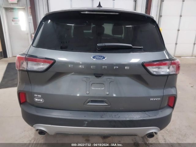 1FMCU9G69NUB26661 Ford ESCAPE SE