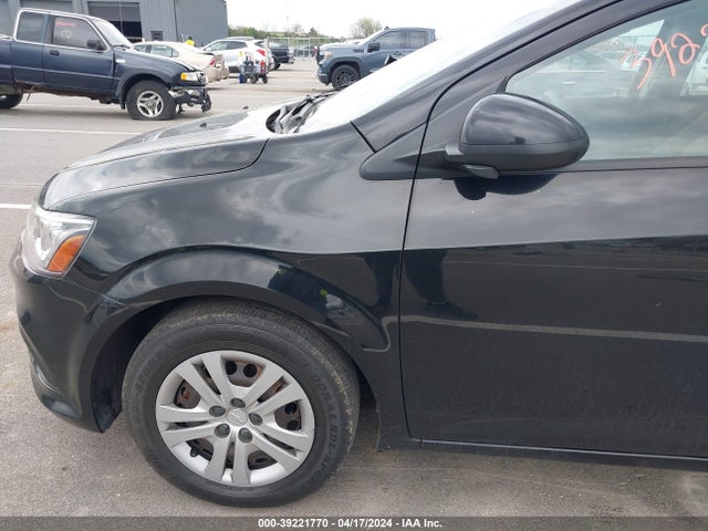 Chevrolet Sonic Ls Auto 2017 1G1JB5SH1H4126329 Image 12