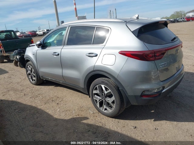 KIA Sportage Ex 2021 KNDPNCAC6M7915300 Image 3