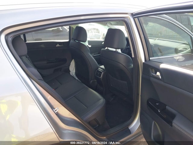 KIA Sportage Ex 2021 KNDPNCAC6M7915300 Image 8