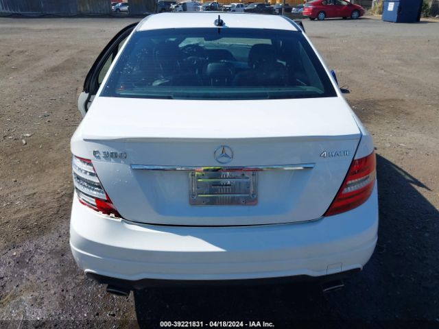 WDDGF8AB2ER303818 Mercedes-Benz C 300 Luxury 4matic/sport 4matic