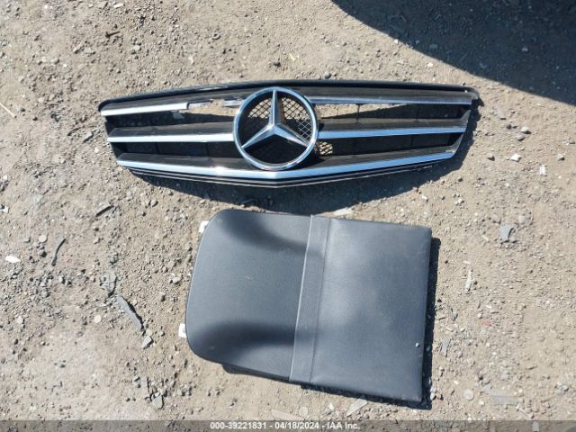 WDDGF8AB2ER303818 Mercedes-Benz C 300 Luxury 4matic/sport 4matic
