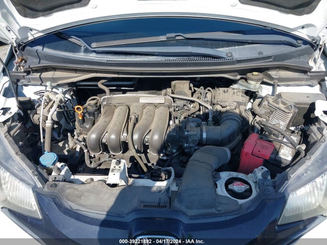 Honda FIT LX 2016 JHMGK5H51GX026063 Image 10