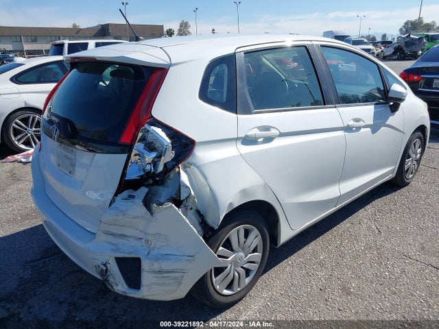Honda FIT LX 2016 JHMGK5H51GX026063 Image 4