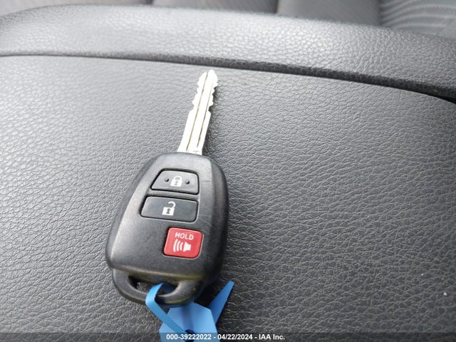 Toyota Highlander Le 2019 5TDBZRFH1KS971220 Image 11