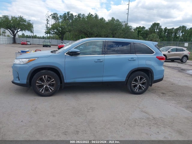 Toyota Highlander Le 2019 5TDBZRFH1KS971220 Image 14