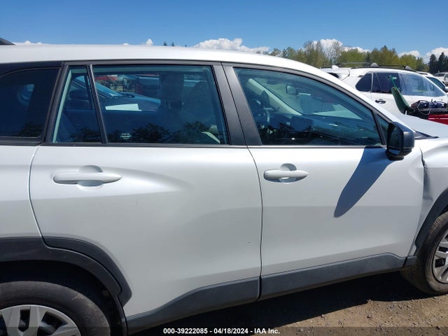 Toyota Corolla Cross L 2022 7MUAAABG9NV016953 Image 13
