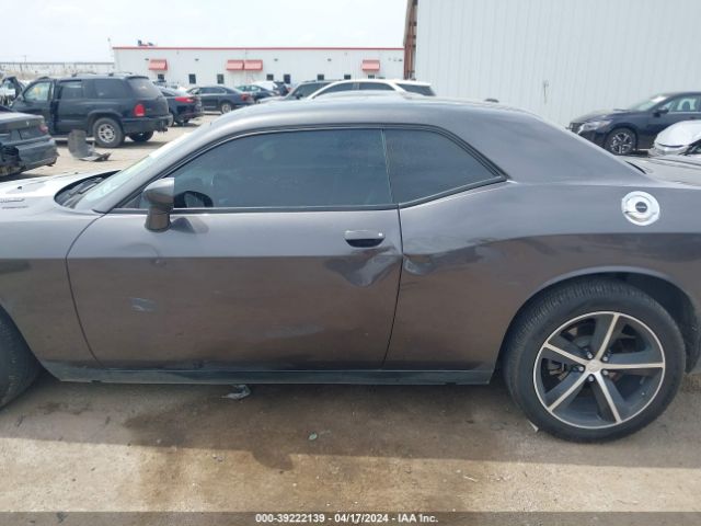 2C3CDYBT6EH185721 Dodge Challenger R/t Plus