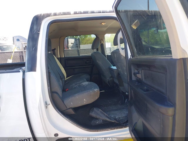 RAM 1500 Express  4x4 5'7 Box 2017 3C6RR7KT4HG533240 Image 8