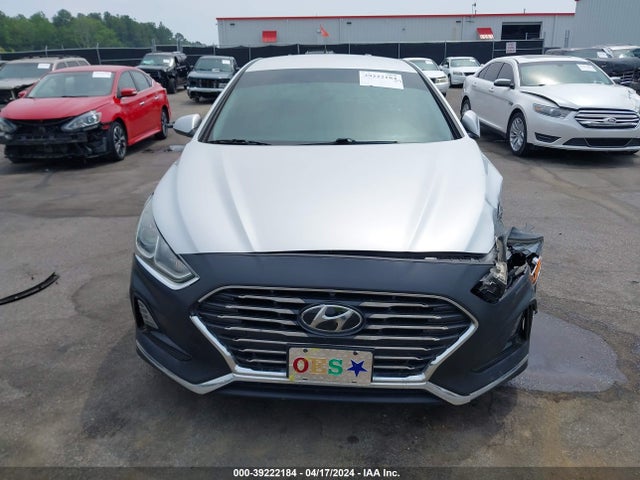 Hyundai SONATA SE 2019 5NPE24AF6KH818025 Image 12