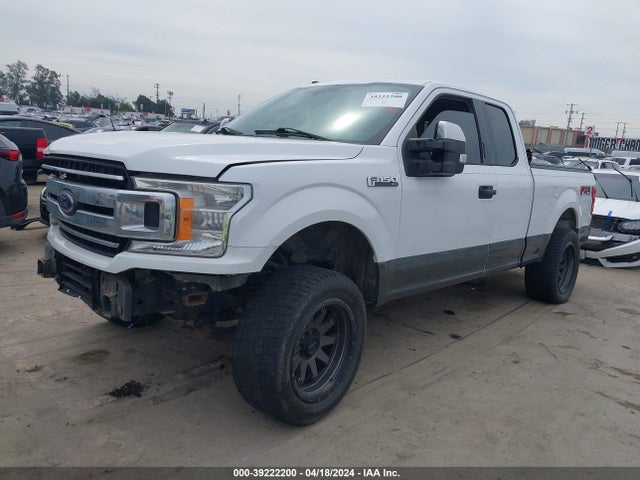 Ford F-150 Xlt 2018 1FTEX1EP0JKC73300 Image 2