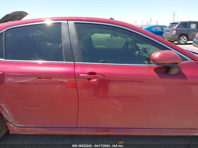 Toyota CAMRY LE 2020 4T1C11AK6LU323865 Image 13