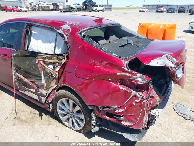 Toyota CAMRY LE 2020 4T1C11AK6LU323865 Image 6