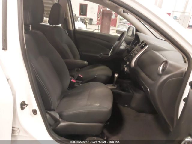 3N1CN7AP1EL819261 Nissan Versa 1.6 Sv