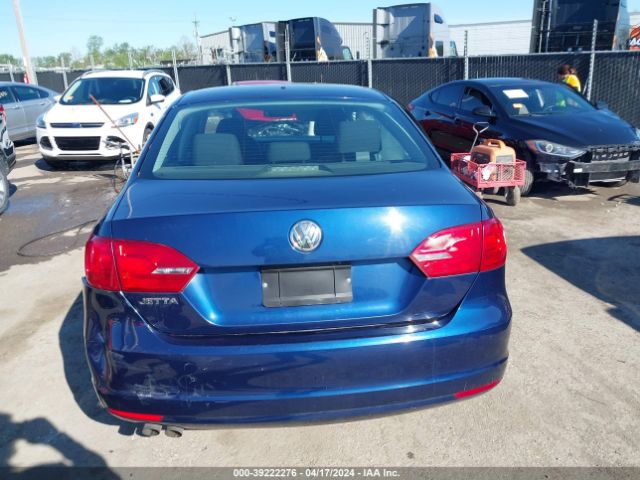 3VW2K7AJ1EM209235 Volkswagen Jetta 2.0l S