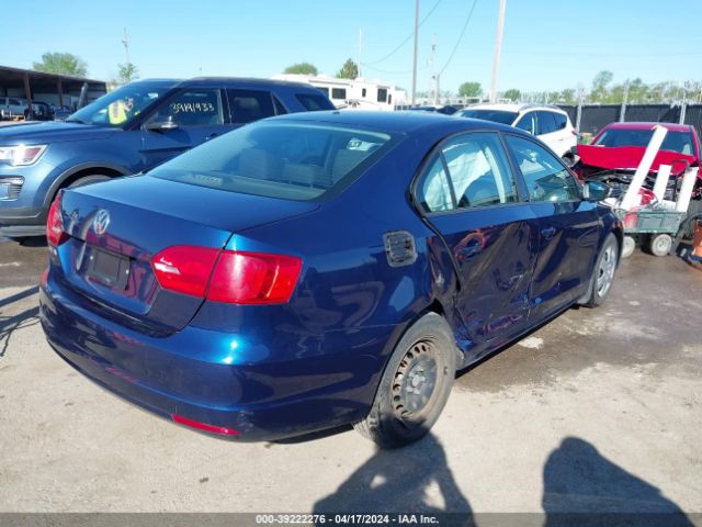 3VW2K7AJ1EM209235 Volkswagen Jetta 2.0l S