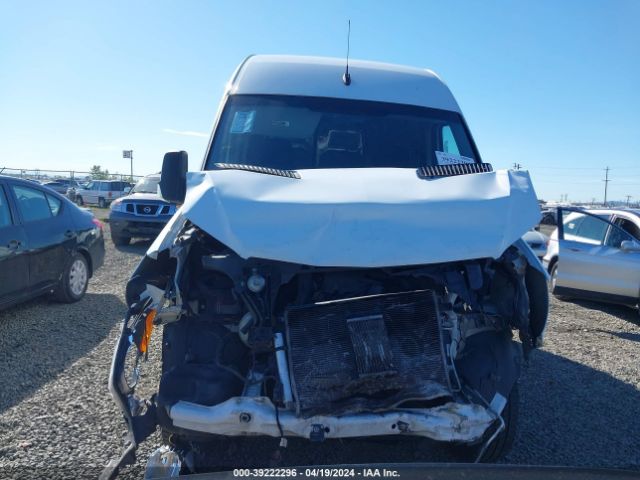 WDYPE7DC9E5858563 Freightliner Sprinter 2500 Normal Roof