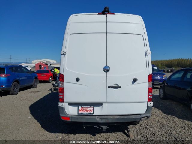 WDYPE7DC9E5858563 Freightliner Sprinter 2500 Normal Roof