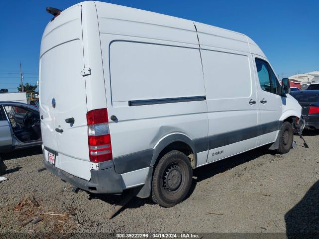 WDYPE7DC9E5858563 Freightliner Sprinter 2500 Normal Roof