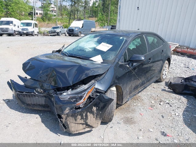 Toyota COROLLA LE 2022 JTDEPMAE5NJ226801 Image 2