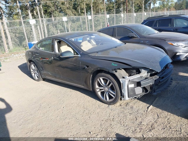 2014 TESLA MODEL S 5YJSA1H11EFP30453 Photo 0