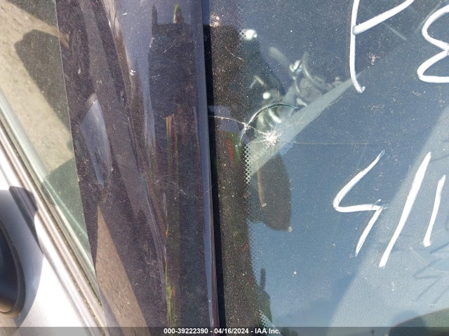 2006 MINI COOPER S WMWRE33566TN26431 Photo 5