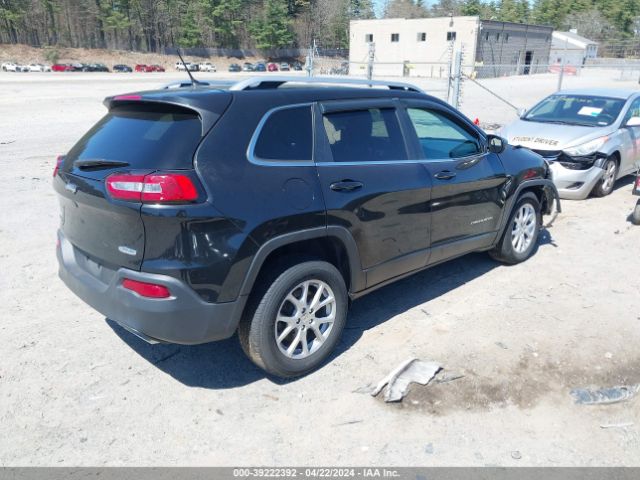 1C4PJMCS2FW744947 Jeep Cherokee Latitude