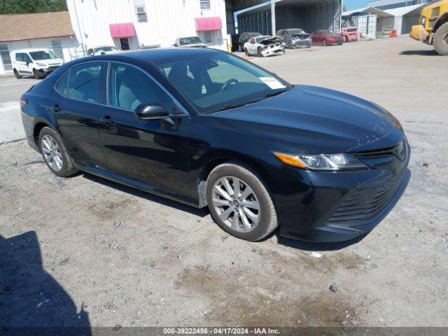 Auction sale of the 2019 Toyota Camry Le, vin: 4T1B11HK0KU183957, lot number: 39222456