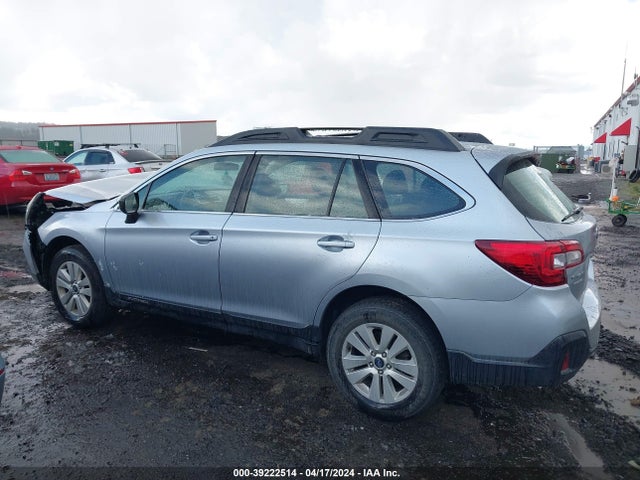 Subaru Outback 2.5i 2018 4S4BSAAC4J3214602 Image 14