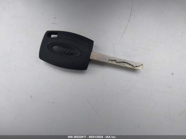 Ford FOCUS S 2016 1FADP3E27GL202762 Image 11