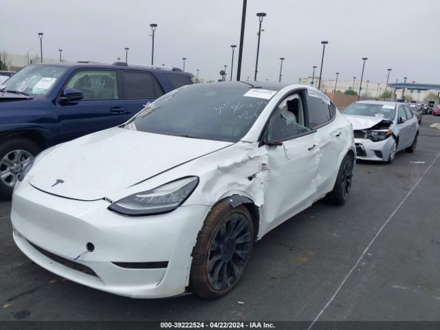 7SAYGAEE1NF407135 Tesla Model Y Long Range Dual Motor All-wheel Drive