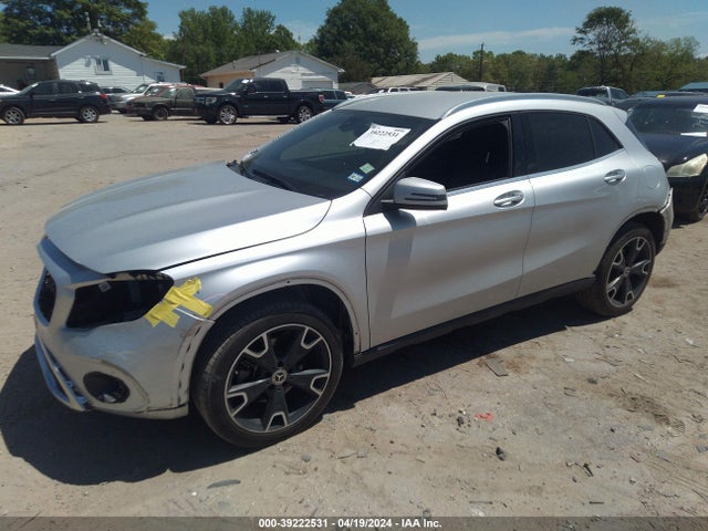 Mercedes-Benz GLA 250 2020 WDCTG4EB5LU028538 Image 2