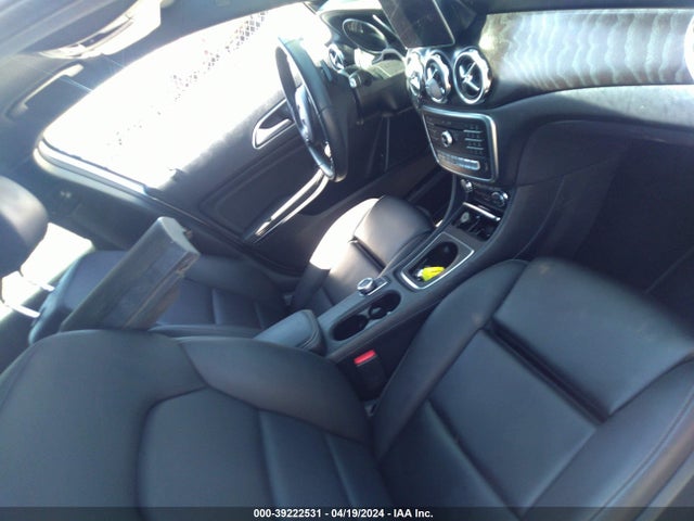 Mercedes-Benz GLA 250 2020 WDCTG4EB5LU028538 Image 5