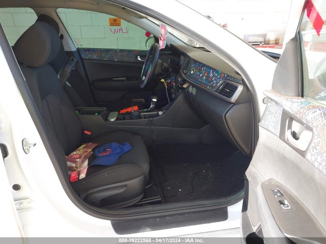 KIA Optima Lx 2017 5XXGT4L35HG158122 Image 5
