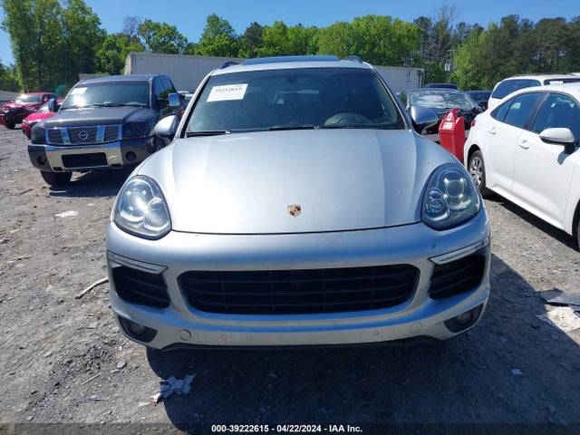 Porsche Cayenne 2016 WP1AA2A24GLA10180 Image 12