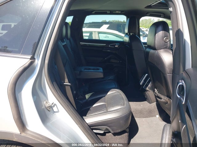 2016 PORSCHE CAYENNE WP1AA2A24GLA10180 Photo 7
