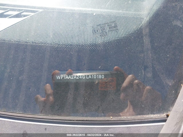 2016 PORSCHE CAYENNE WP1AA2A24GLA10180 Photo 8