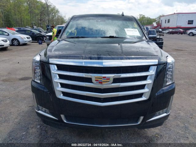 1GYS4JKJ8HR142512 Cadillac Escalade Esv Premium Luxury