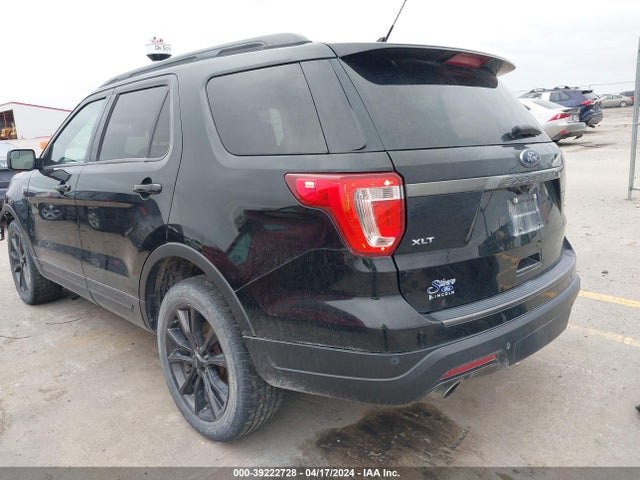 Ford EXPLORER XLT 2018 1FM5K8D88JGC85968 Image 3