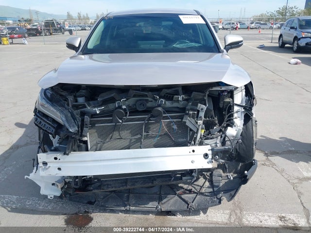 Toyota VENZA LE 2022 JTEAAAAHXNJ102740 Image 6