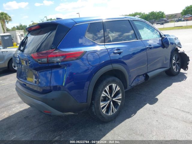 5N1AT3BA5MC740856 Nissan Rogue Sv Fwd