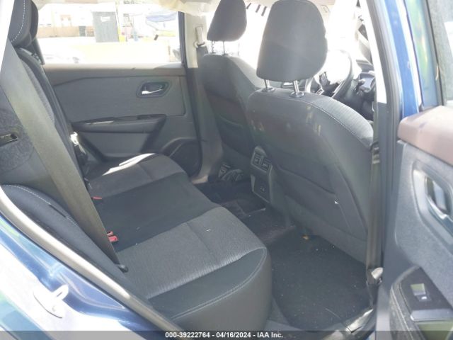 5N1AT3BA5MC740856 Nissan Rogue Sv Fwd