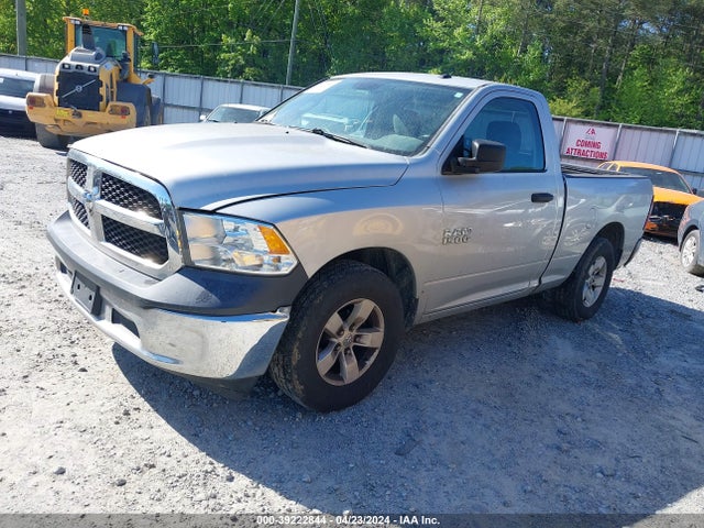 RAM 1500 Tradesman 2015 3C6JR6AG1FG675571 Image 2