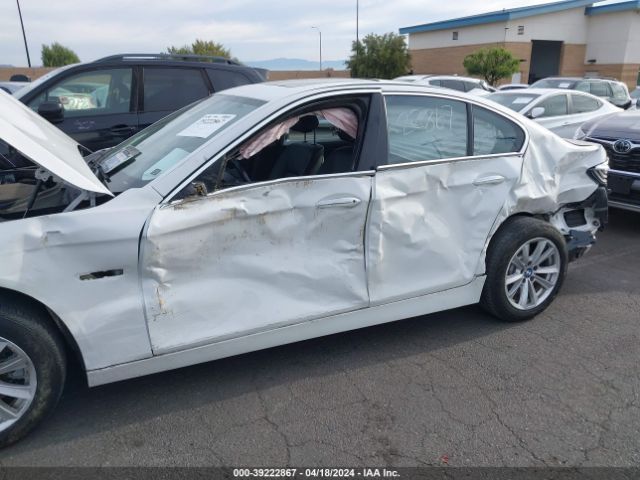 WBA5A5C57GG352563 BMW 528I