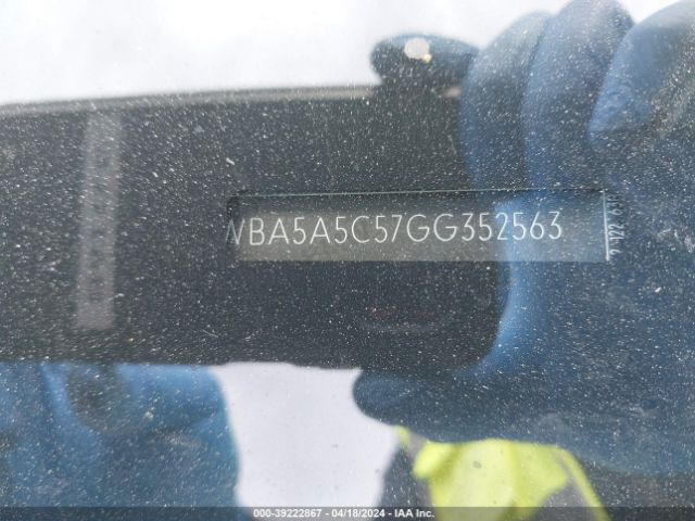WBA5A5C57GG352563 BMW 528I