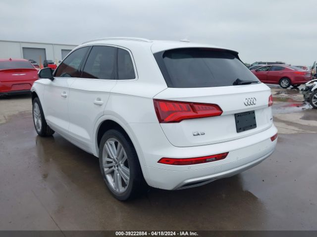 WA1BNAFY8K2109059 Audi Q5 45 Premium