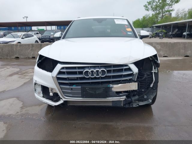 WA1BNAFY8K2109059 Audi Q5 45 Premium