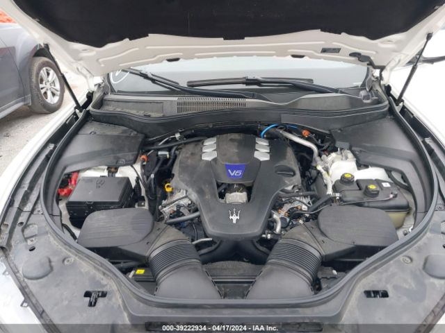 2021 MASERATI LEVANTE ZN661YUL5MX376764 Photo 9