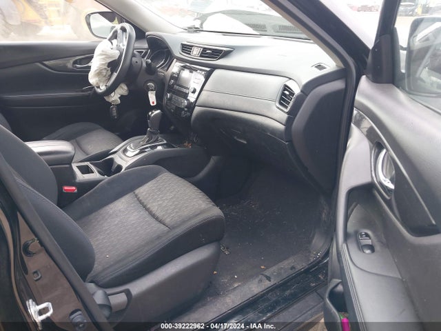 Nissan ROGUE S 2017 JN8AT2MT3HW146773 Image 5