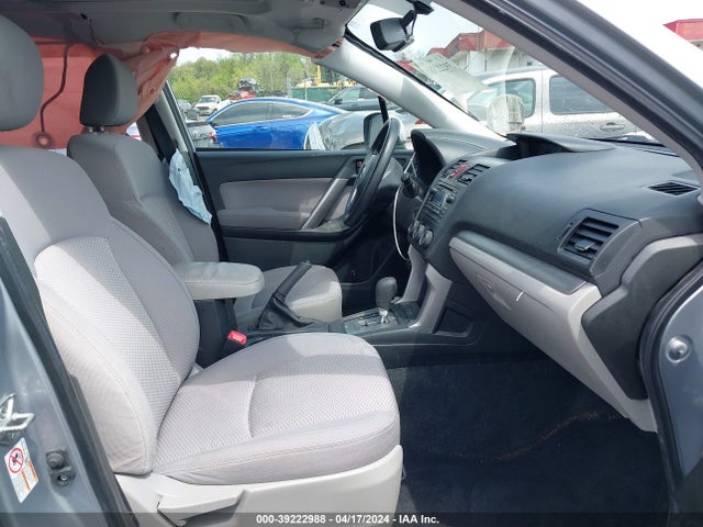 Subaru Forester 2.5i Premium 2014 JF2SJAEC8EH441755 Image 5